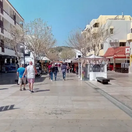 Moments Αλμπουφέιρα